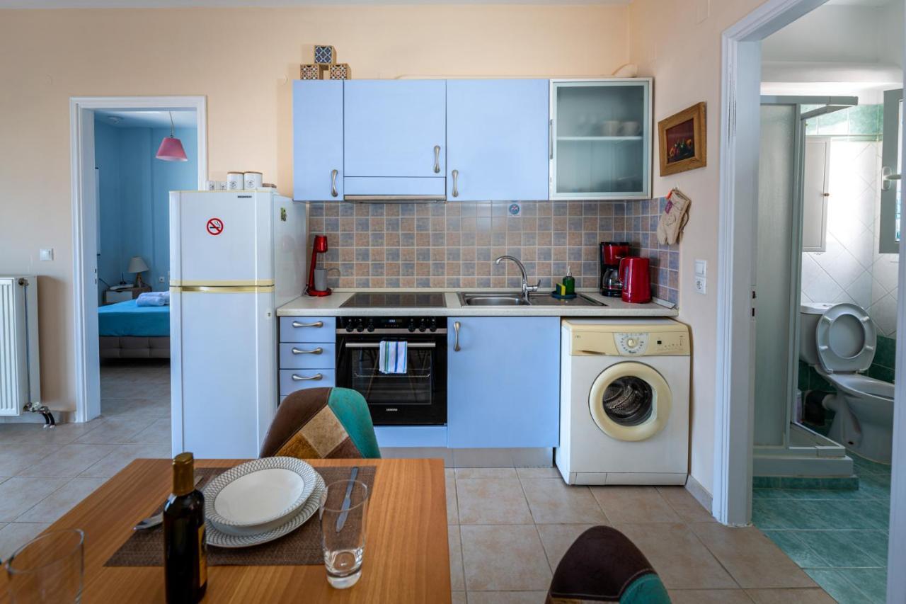 Antigone Apartments Argostoli Eksteriør billede