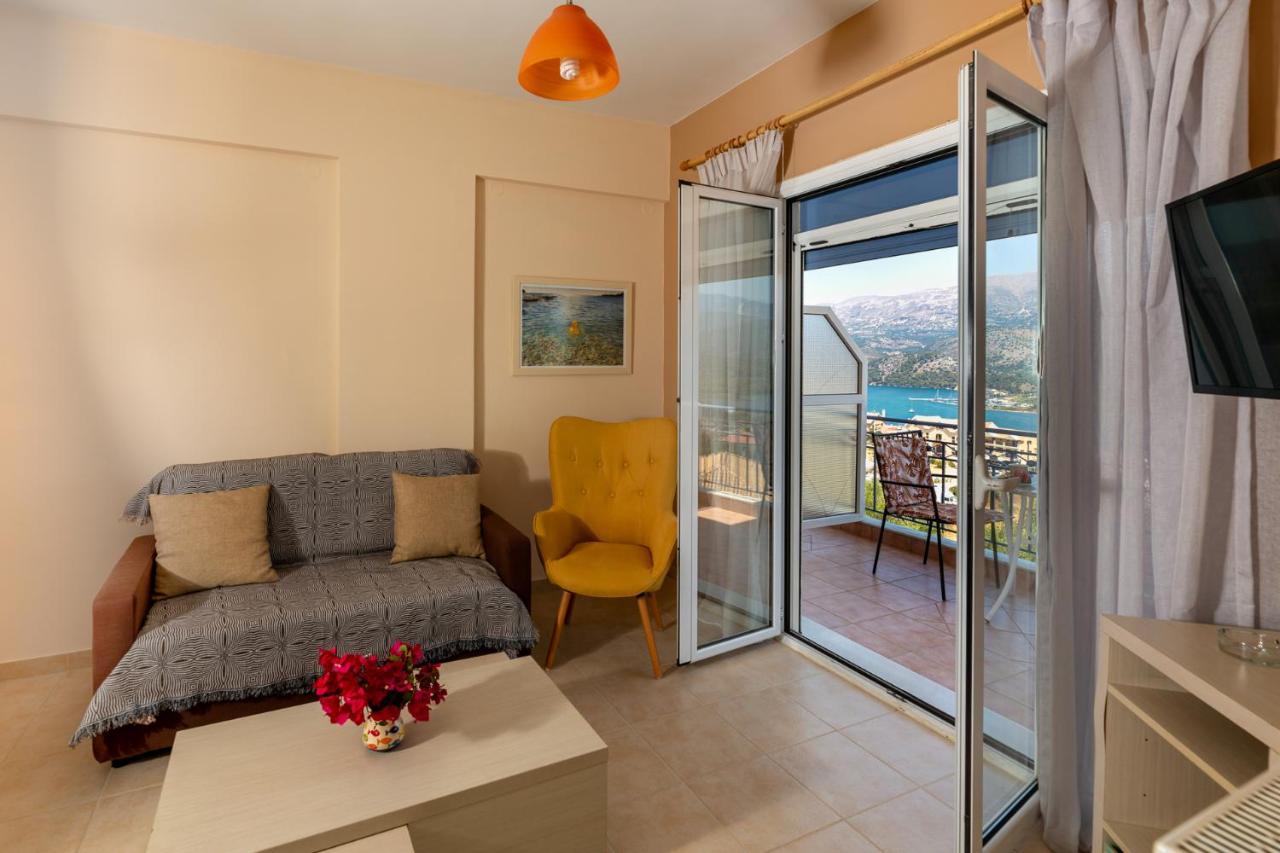Antigone Apartments Argostoli Eksteriør billede