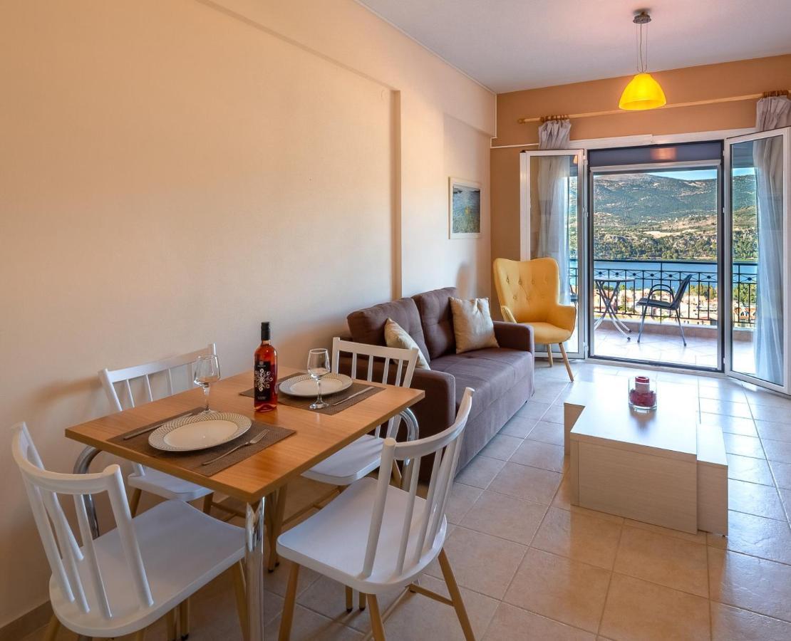Antigone Apartments Argostoli Eksteriør billede