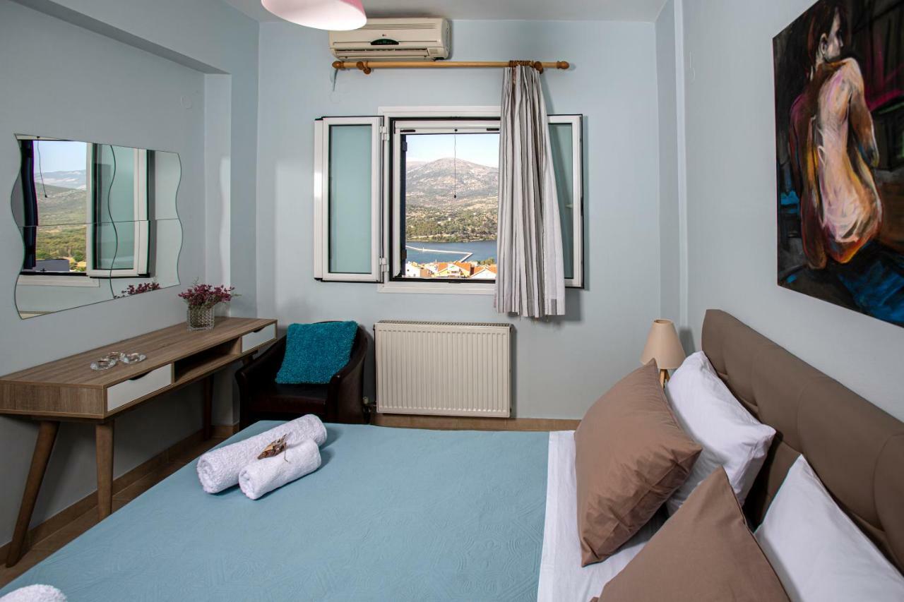 Antigone Apartments Argostoli Eksteriør billede