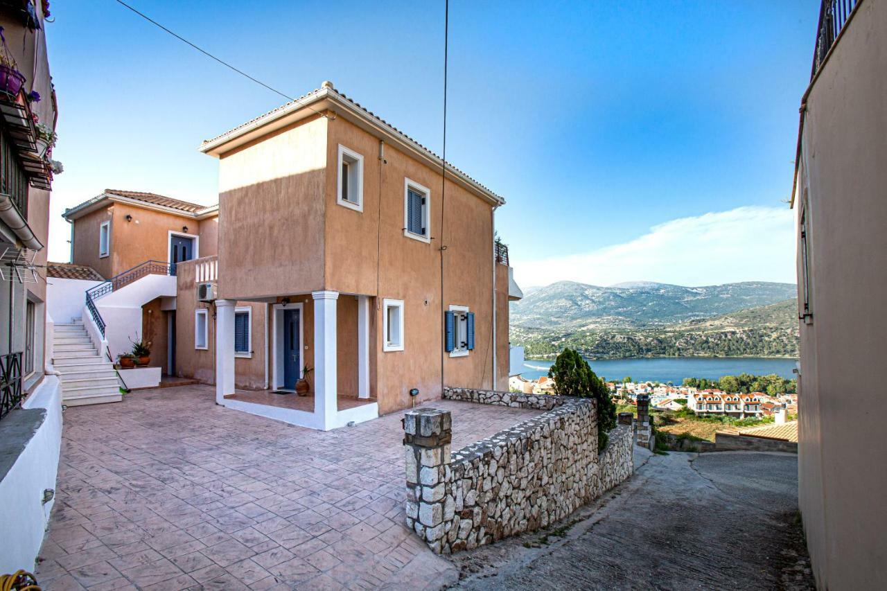 Antigone Apartments Argostoli Eksteriør billede
