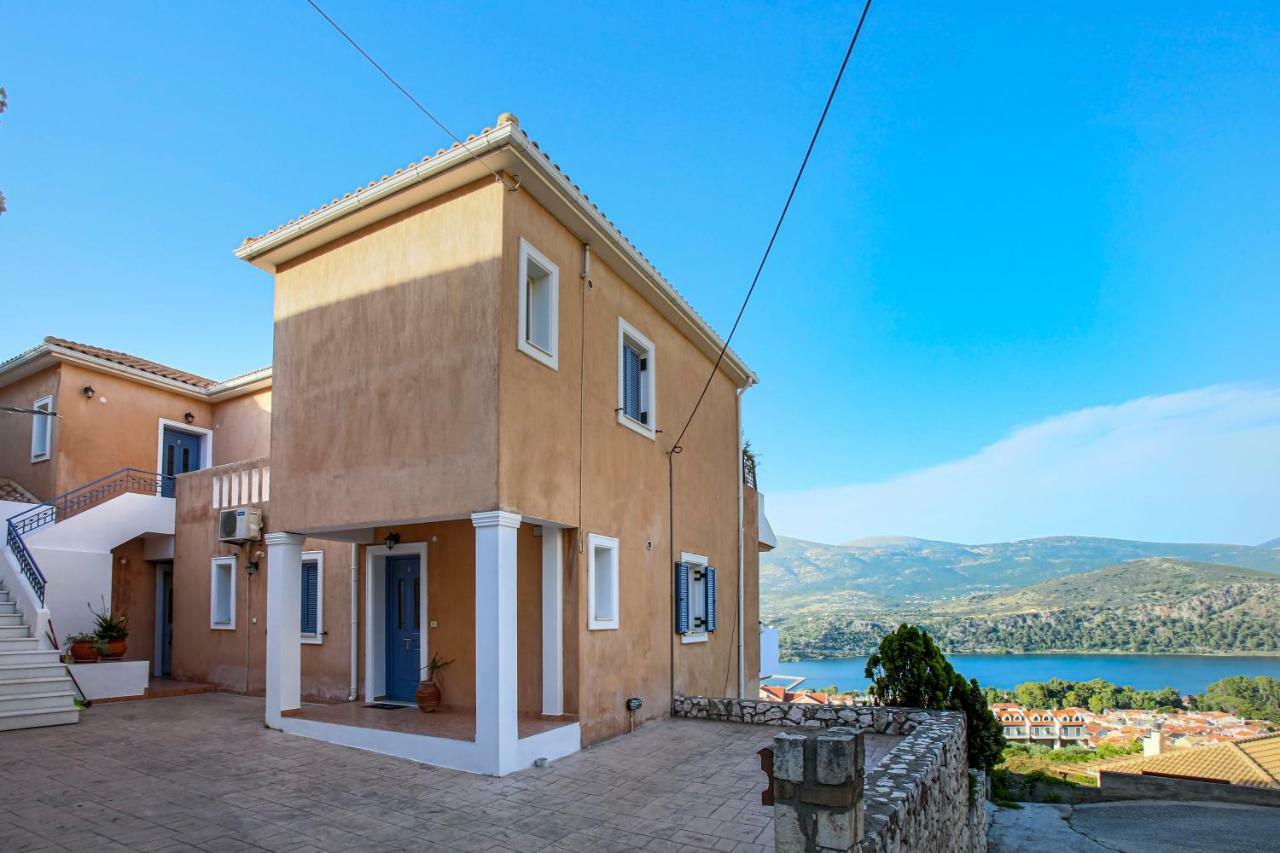 Antigone Apartments Argostoli Eksteriør billede